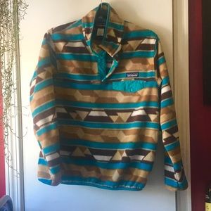 Retro-styled Patagonia Pull-Over
